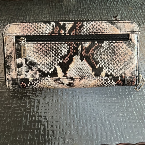 Snake Print Guess Zip-Around Wallet - Picture 2 of 4